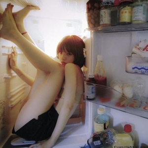 国产亚洲欧美在线观看三区
